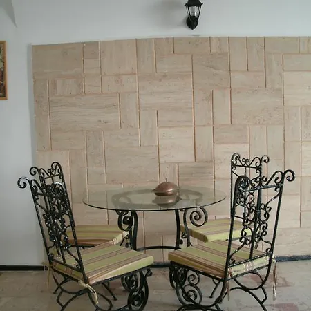 Mandalinci Boutique *