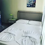 Mandalinci Boutique * 터그트레이스