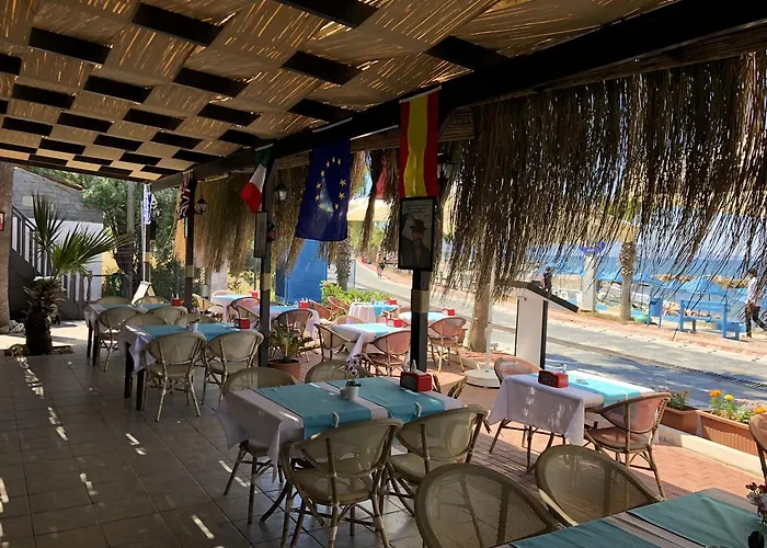 Mandalinci Boutique *